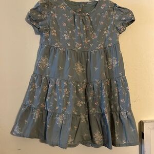 Girls blue gray with flowers dress size 4 100% cotton